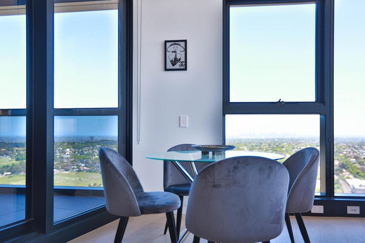 Box Hill Central Sky One Apartment Екстер'єр фото